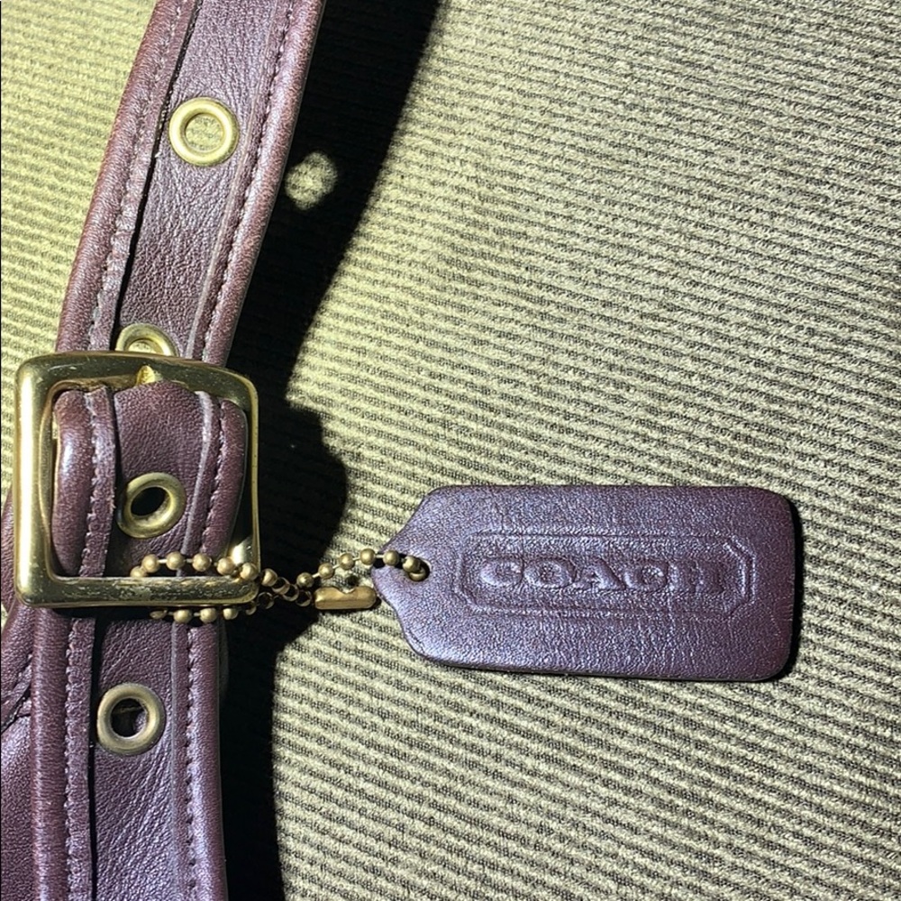 Coach legacy j1p-9136 purse - Picture 2 of 4